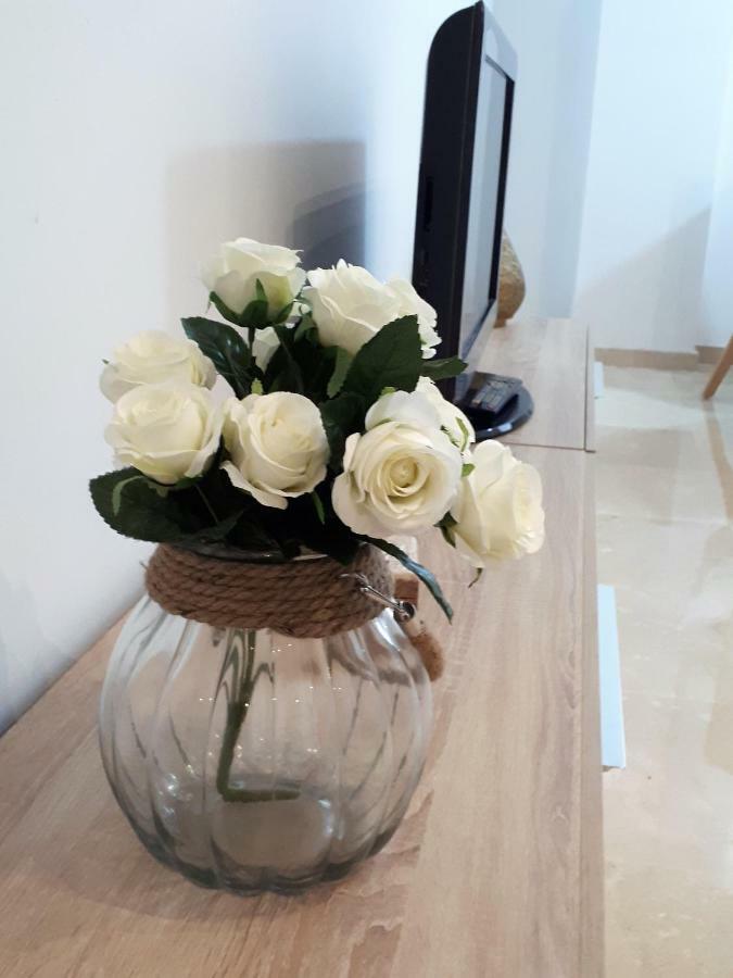 Apartamento Plaza Alfonso XII Málaga Buitenkant foto